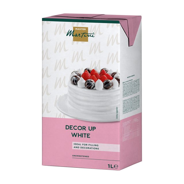 Master Martini Decor Up White ขนาด 1 ลิตร ไม่มีน้ำตาล พร้อมเค้กวิปครีมประดับสตรอว์เบอร์รี